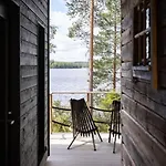 With Outdoor Jacuzzi And Sauna *