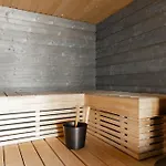 Willa With Outdoor Jacuzzi And Sauna Uurainen