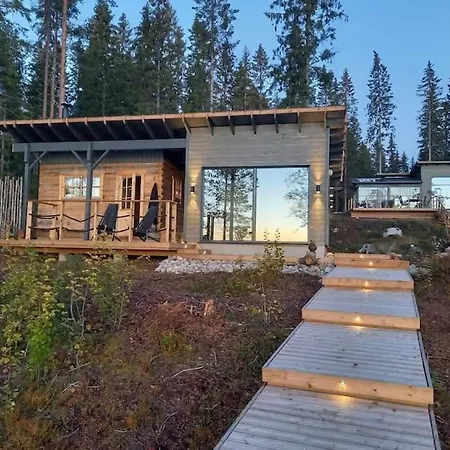 With Outdoor Jacuzzi And Sauna * Uurainen