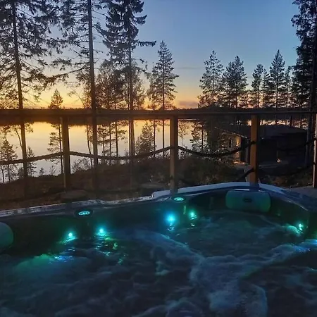With Outdoor Jacuzzi And Sauna *