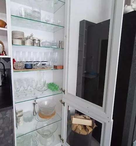 With Outdoor Jacuzzi And Sauna Vila *