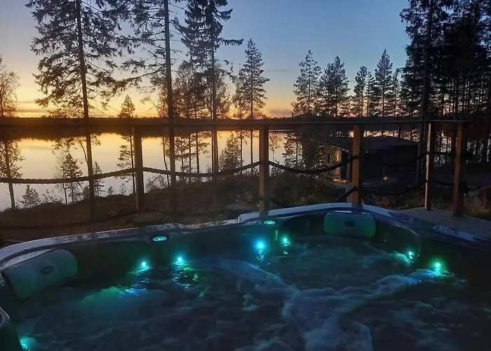 With Outdoor Jacuzzi And Sauna *