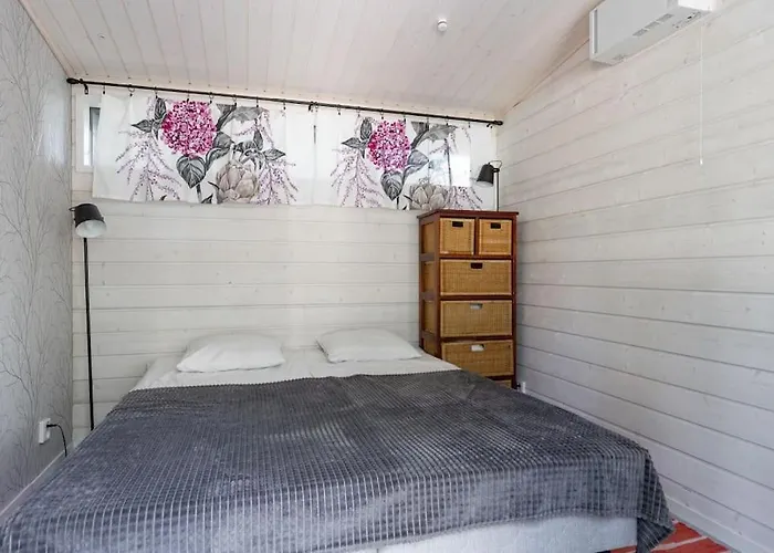 Vila With Outdoor Jacuzzi And Sauna *